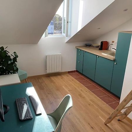 Charmant Studio A Proximite De La Gare Rer A Шату Екстериор снимка